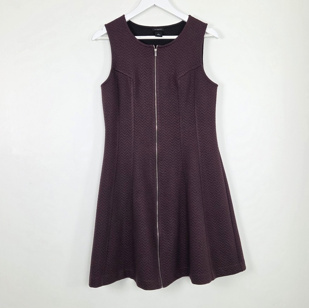 Ann Taylor Size 12 Sleeveless Zip Front Plum Fit & Flare Knit Dress